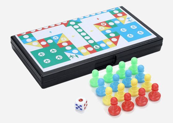 Conjunto de actividad magnética plegable portátil Juego de ajedrez de viaje duradero ligero educativo reutilizable logotipo personalizado piezas magnéticas